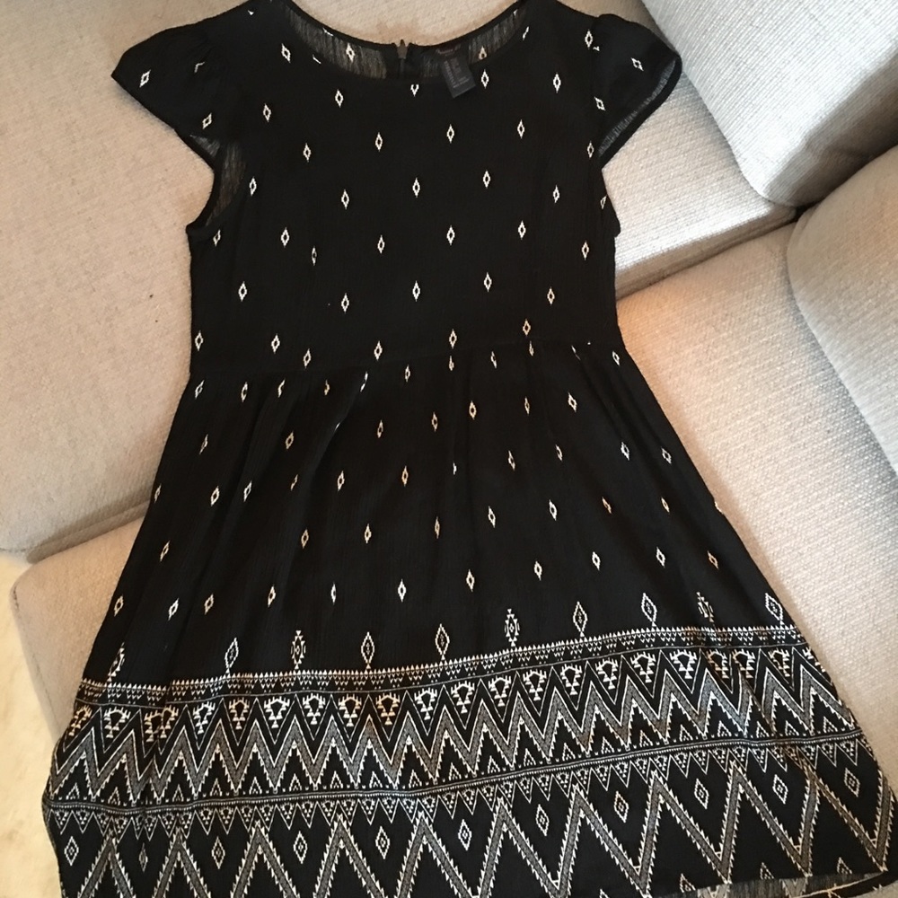 Forever 21 Dress 🔥4 for $15🔥